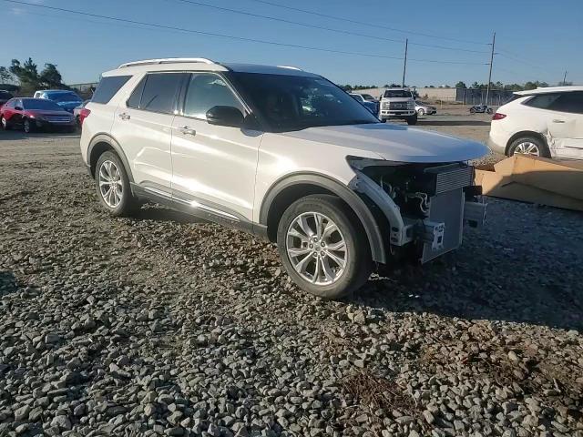 2021 Ford Explorer - Image 15