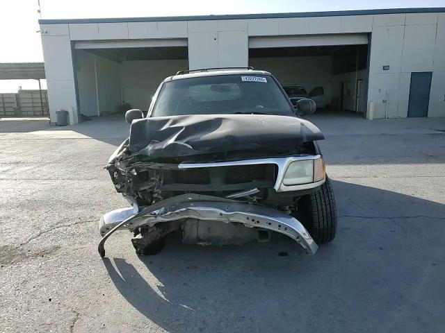 2002 Ford Expedition - Image 11