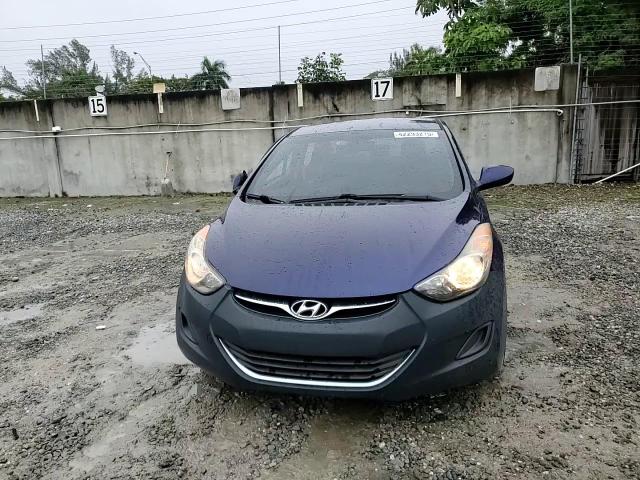 2013 Hyundai Elantra - Image 11