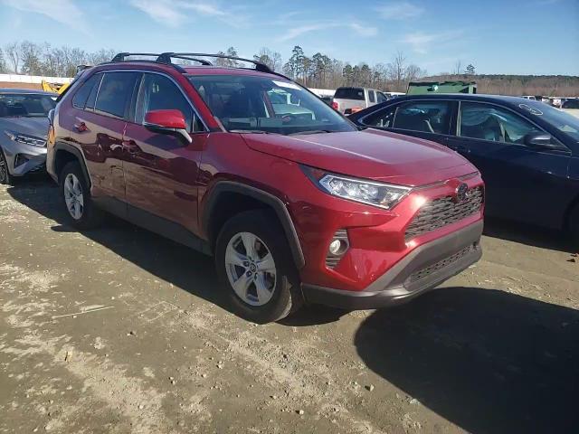 2021 Toyota RAV 4 - Image 12
