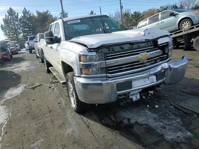 2015 Chevrolet Silverado - Image 10