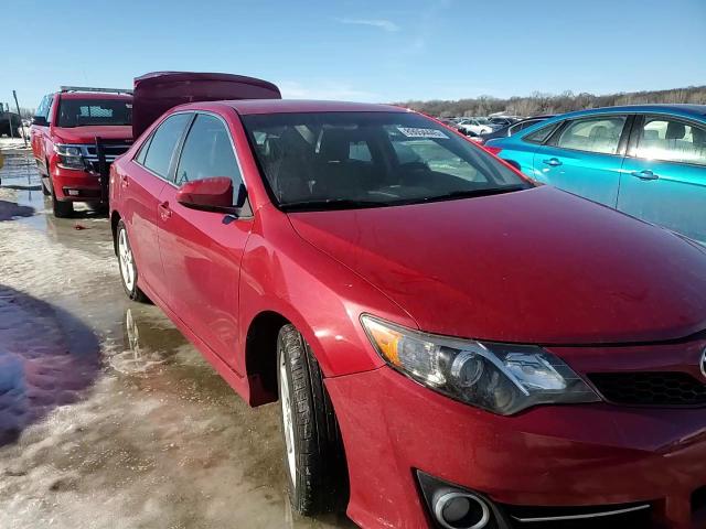 2014 Toyota Camry - Image 11