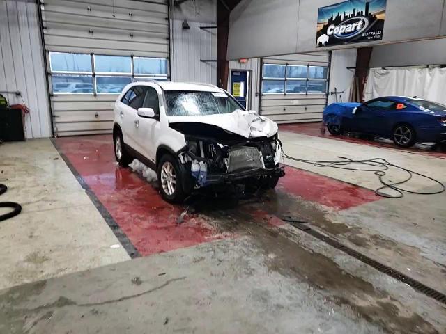 2014 Kia Sorento - Image 12