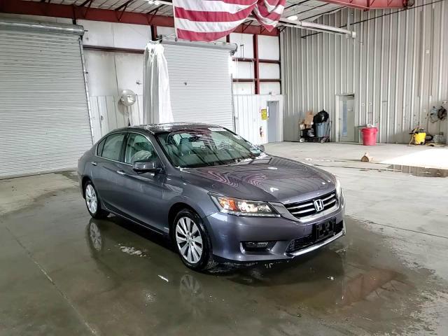 2015 Honda Accord - Image 13
