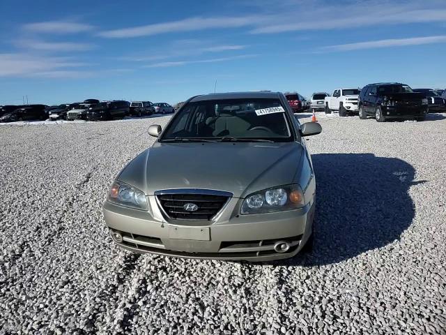 2005 Hyundai Elantra - Image 10