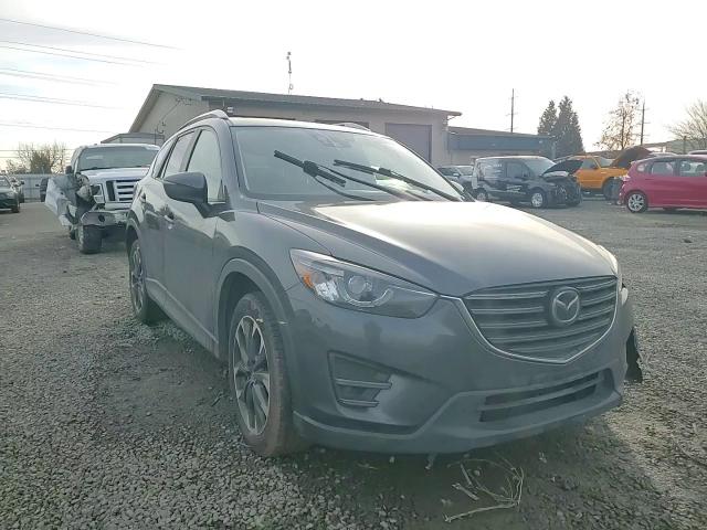 2016 Mazda CX-5 - Image 12