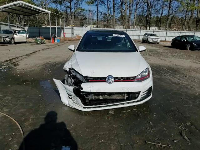 2017 Volkswagen GTI - Image 13