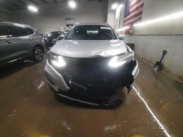 2019 Nissan Rogue - Image 13