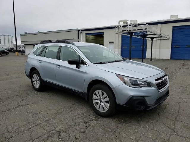 2018 Subaru Outback 2.5I VIN: 4S4BSAAC5J3366517 Lot: 88149085