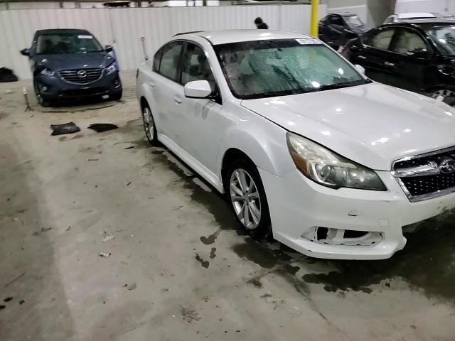 2013 Subaru Legacy - Image 13