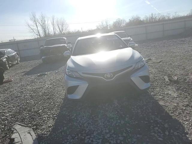 2020 Toyota Camry - Image 11