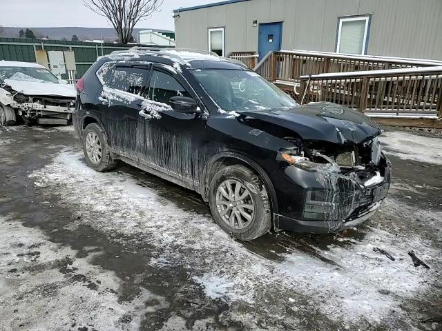 2017 Nissan Rogue - Image 11