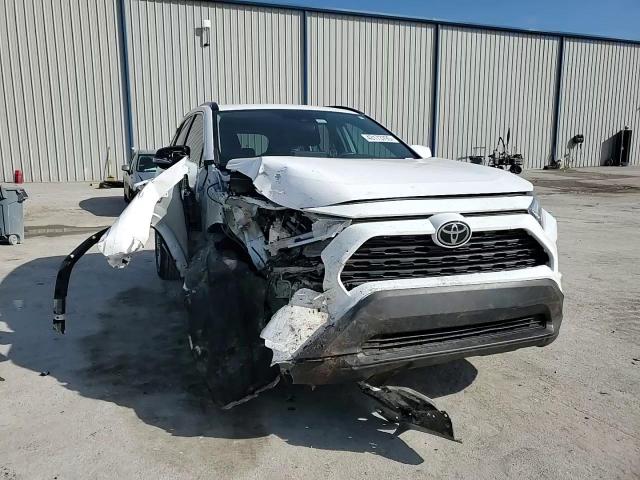 2022 Toyota RAV 4 - Image 11