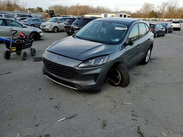 2022 Ford Escape S VIN: 1FMCU0F68NUB20041 Lot: 43107994