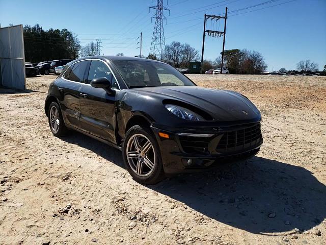 2015 Porsche Macan - Image 11