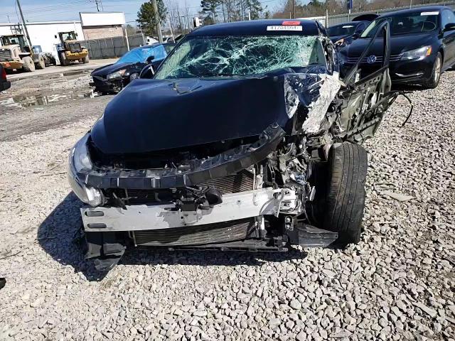 2019 Nissan Altima - Image 10
