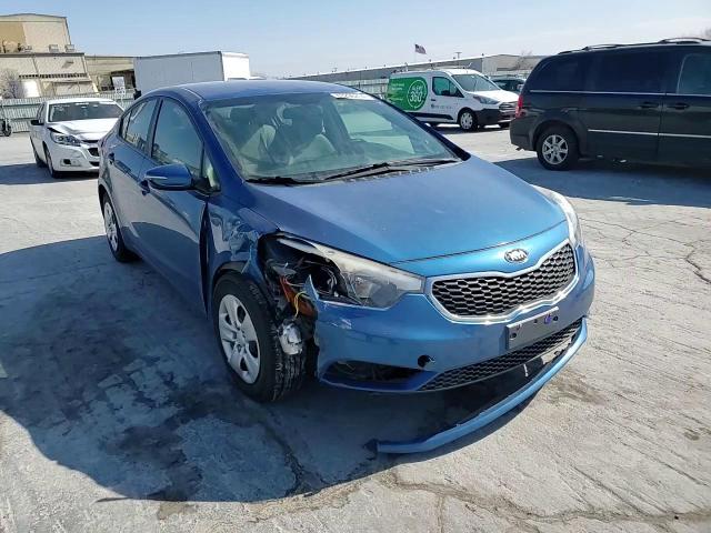 2015 Kia Forte Lx VIN: KNAFX4A61F5277233 Lot: 43296214