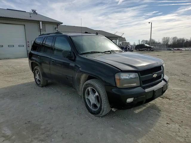 2008 Chevrolet Trailblazer Ls VIN: 1GNDT13S582139933 Lot: 40658404