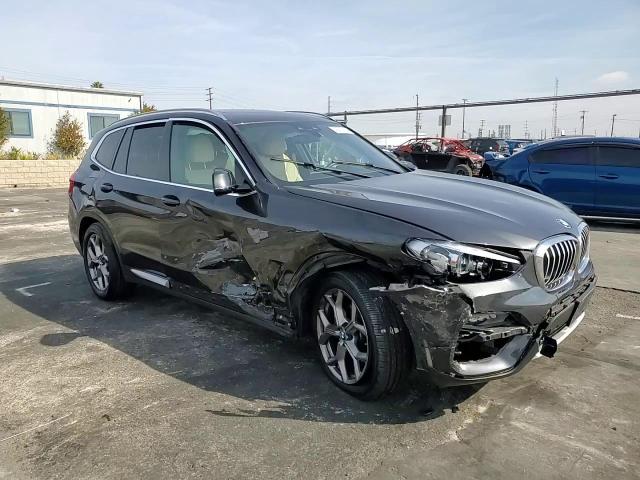 2021 BMW X3 - Image 11