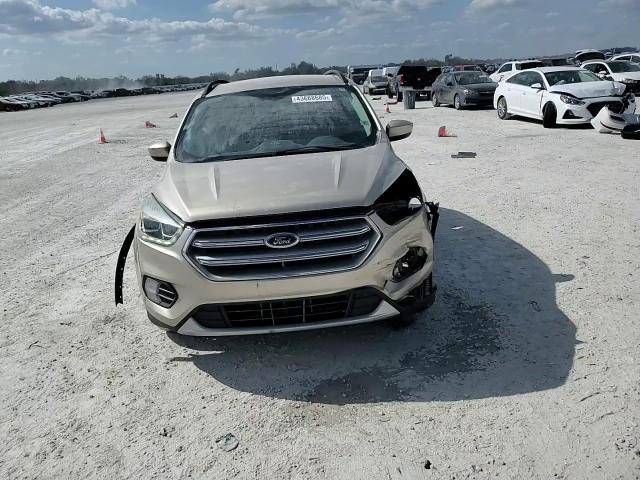 2017 Ford Escape - Image 12