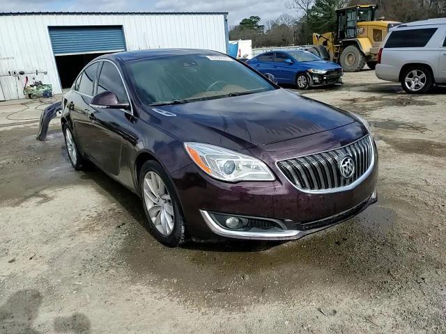 2017 Buick Regal - Image 14