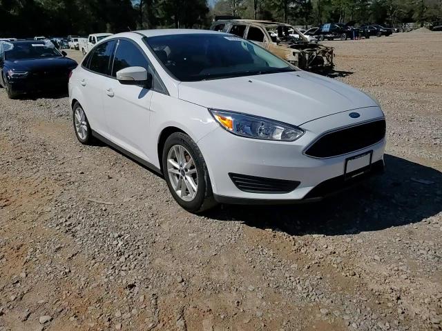 2016 Ford Focus - Image 11