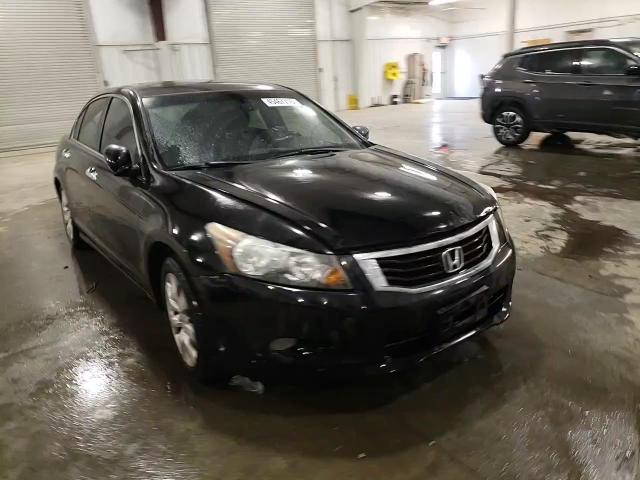 2010 Honda Accord - Image 11