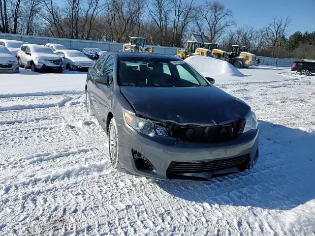 2012 Toyota Camry - Image 13