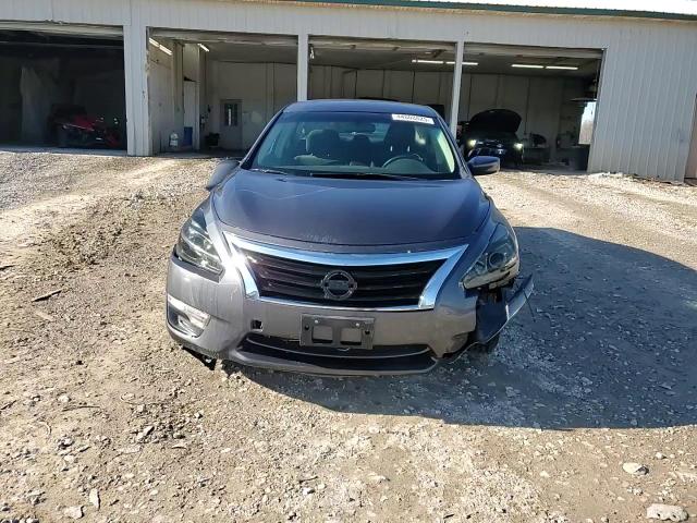 2013 Nissan Altima - Image 13