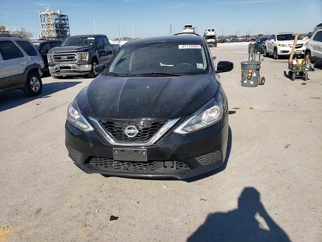 2018 Nissan Sentra - Image 10