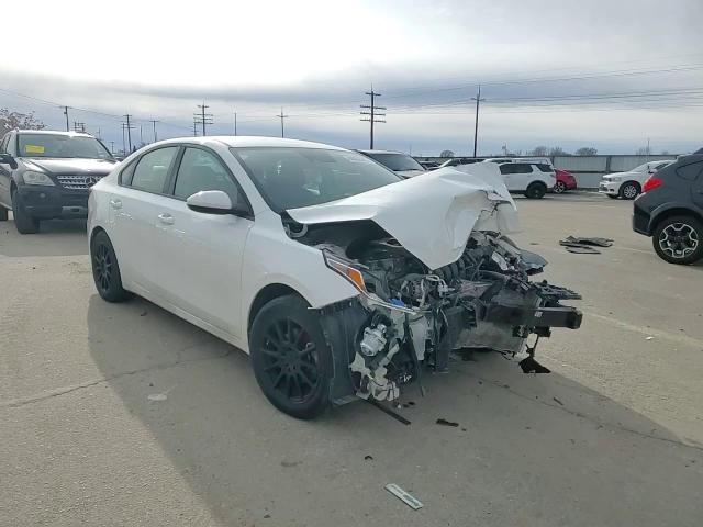 2020 Kia Forte - Image 11