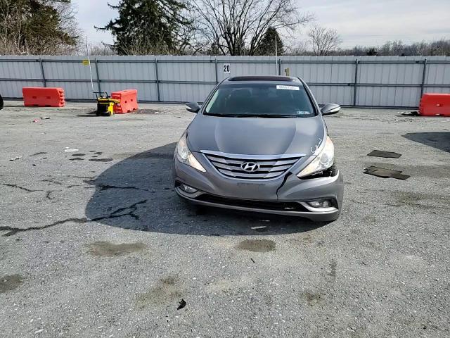 2013 Hyundai Sonata - Image 10