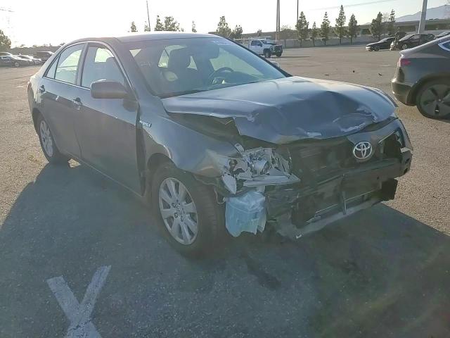 2009 Toyota Camry - Image 11