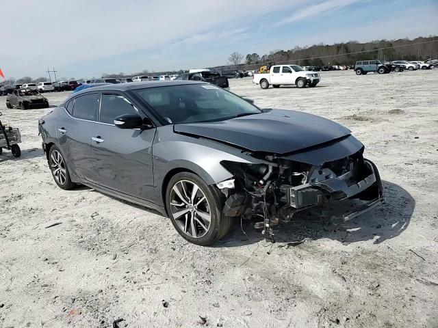 2020 Nissan Maxima - Image 11