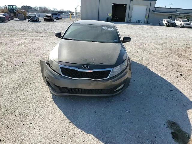 2012 Kia Optima - Image 11