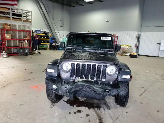 2019 Jeep Wrangler - Image 11