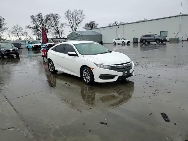 2017 Honda Civic - Image 10