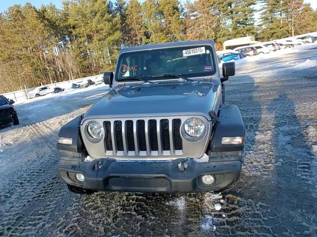 2019 Jeep Wrangler - Image 12