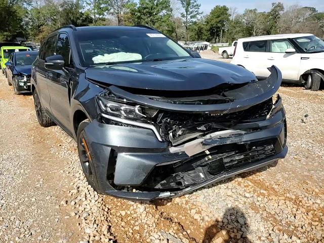 2021 Kia Sorento - Image 12