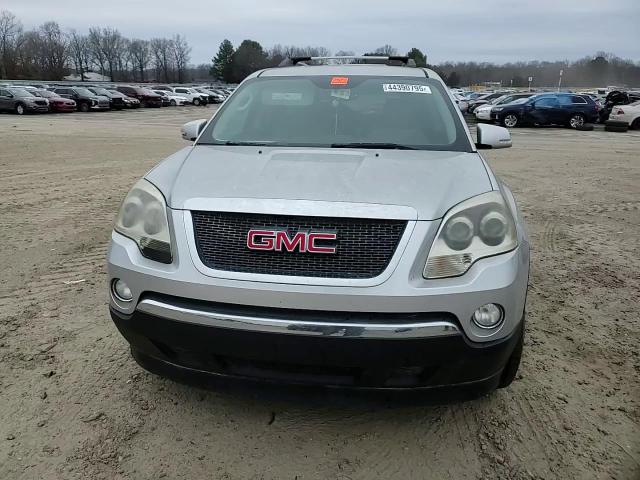2011 GMC Acadia - Image 11