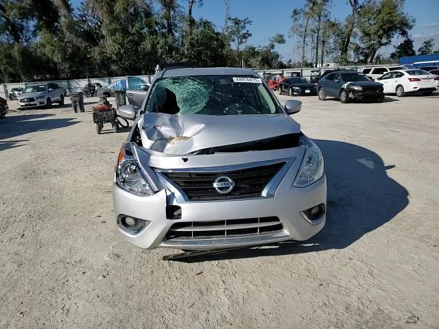 2018 Nissan Versa - Image 11