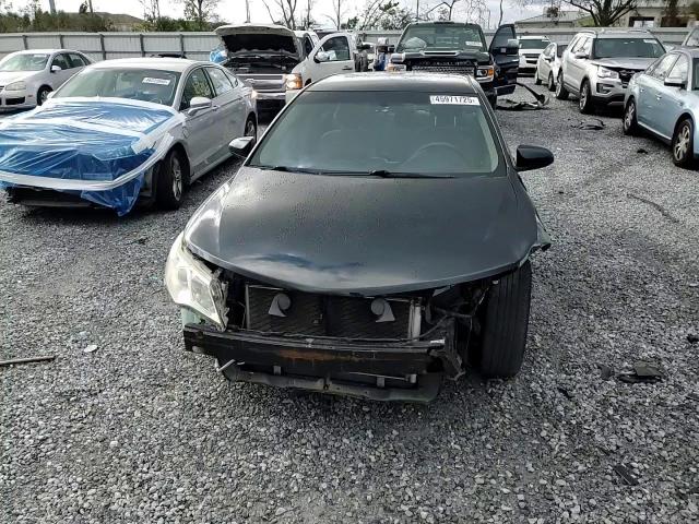 2012 Toyota Camry - Image 10