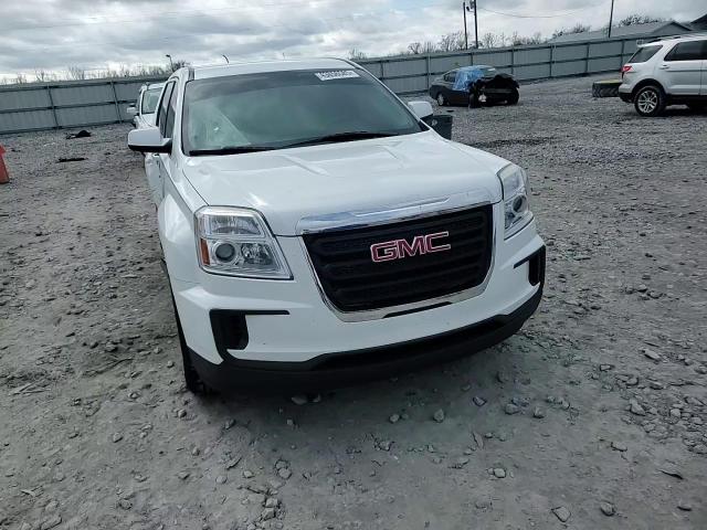 2016 GMC Terrain - Image 11