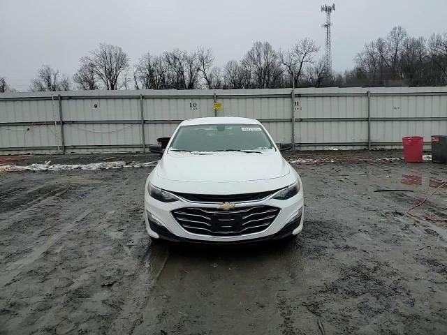 2020 Chevrolet Malibu - Image 11