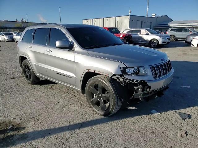 2015 Jeep Grand Cherokee - Image 15