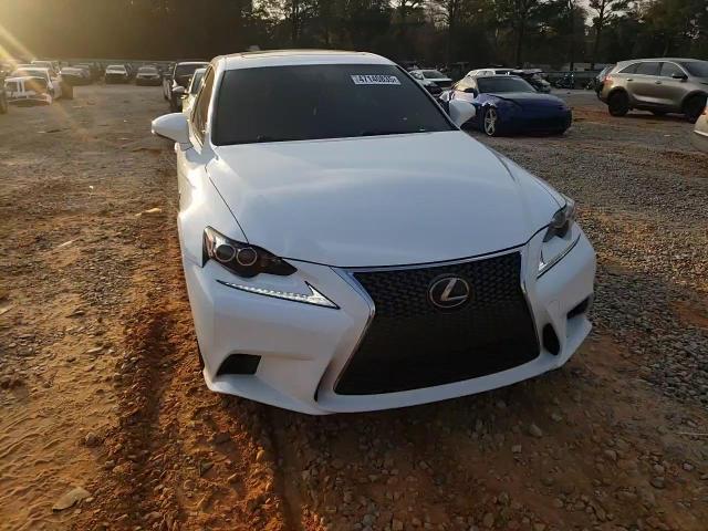 2016 Lexus IS - Image 11