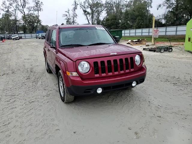2016 Jeep Liberty (Patriot) - Image 14
