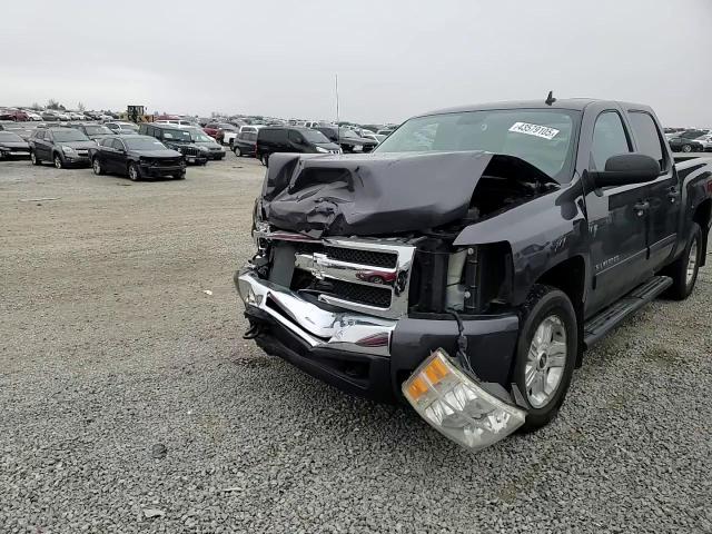 2011 Chevrolet Silverado - Image 10