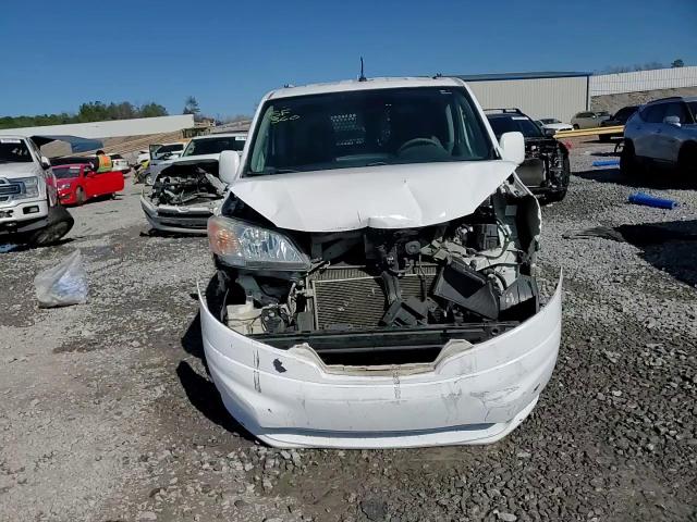 2014 Nissan NV - Image 15