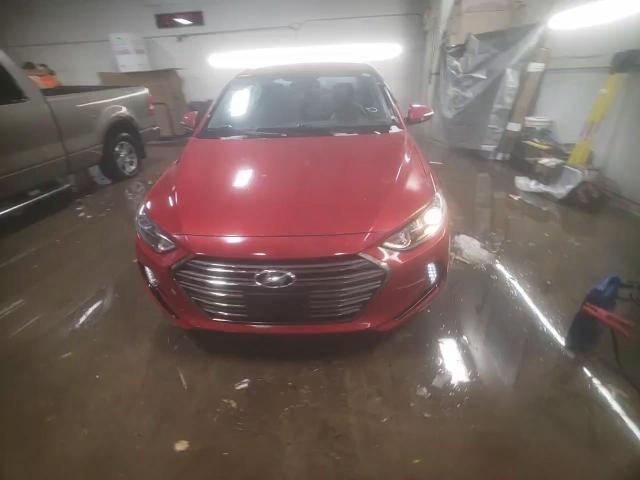 2017 Hyundai Elantra - Image 13